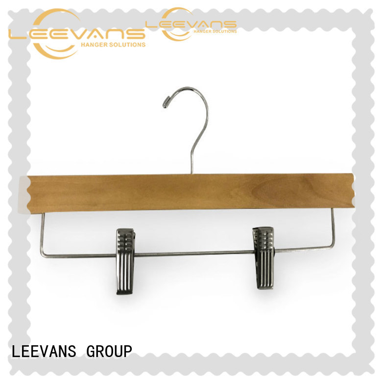 LEEVANS Wholesale where to buy wooden clothes hangers Suppliers for clothes