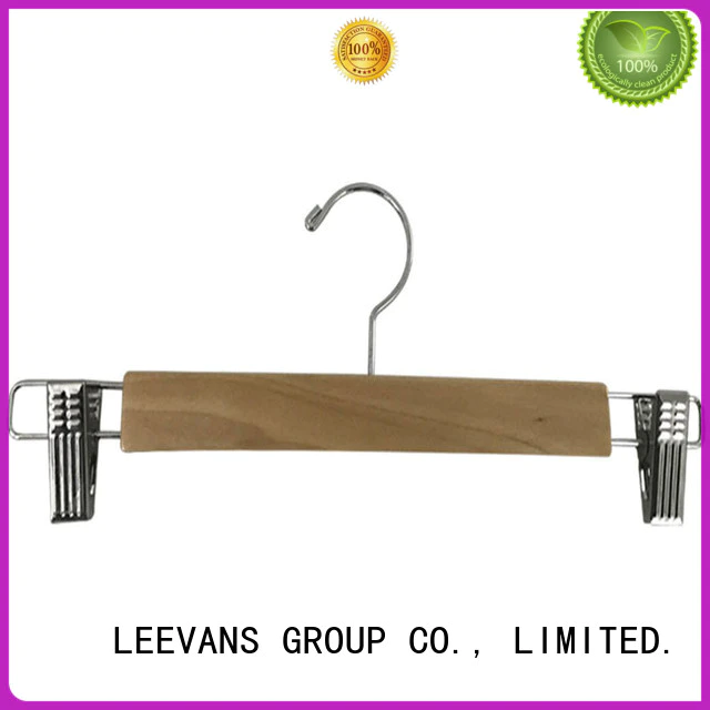 LEEVANS online wooden cloth hanger with metal hook for kids
