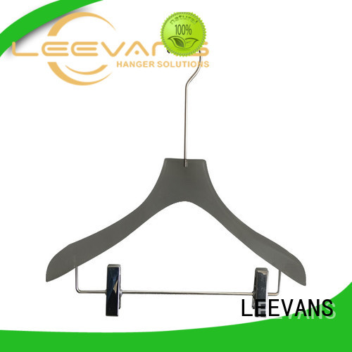 LEEVANS online custom coat hangers with wide shoulder for suits