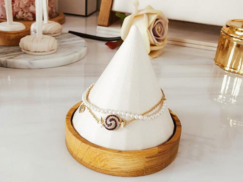 product-LEEVANS-wooden jewelry stand-img