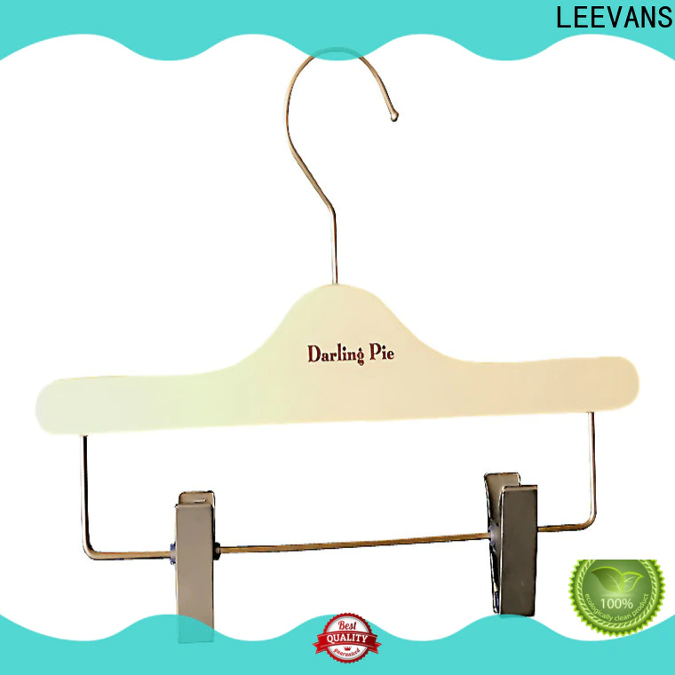 LEEVANS Top best wooden coat hangers company for clothes