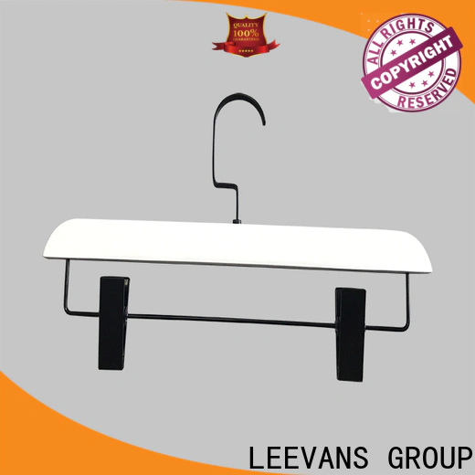 LEEVANS Best buy wooden hangers online company for children