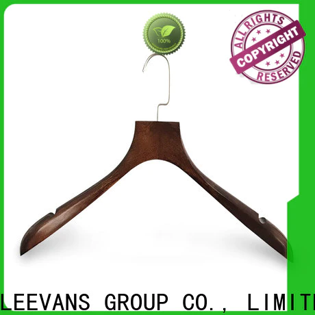 LEEVANS Wholesale light wood hangers company for clothes