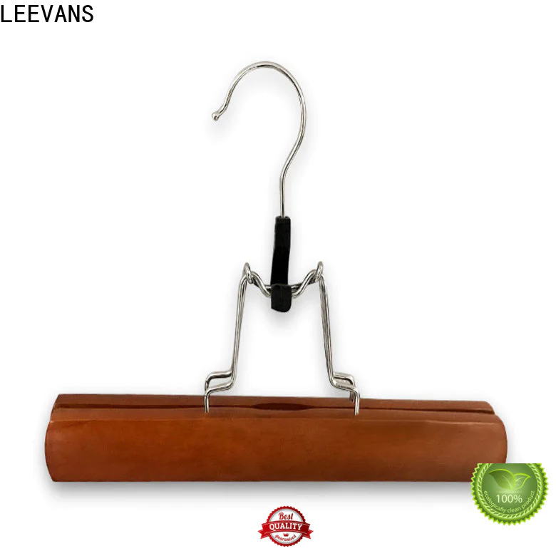 LEEVANS Latest wooden clip hangers for business for children
