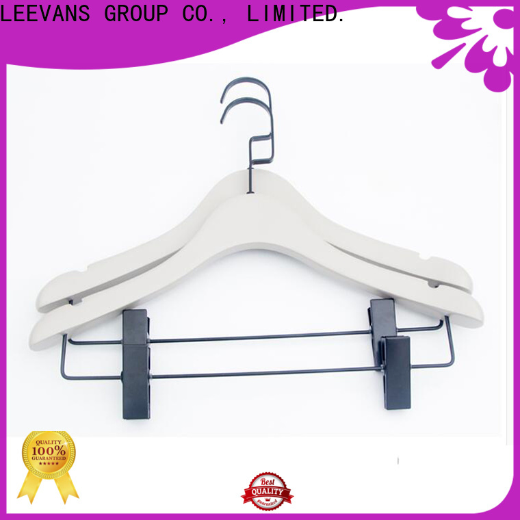 LEEVANS natural childrens clothes hangers for business for pants