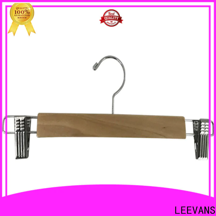 LEEVANS wooden cloth hanger Supply
