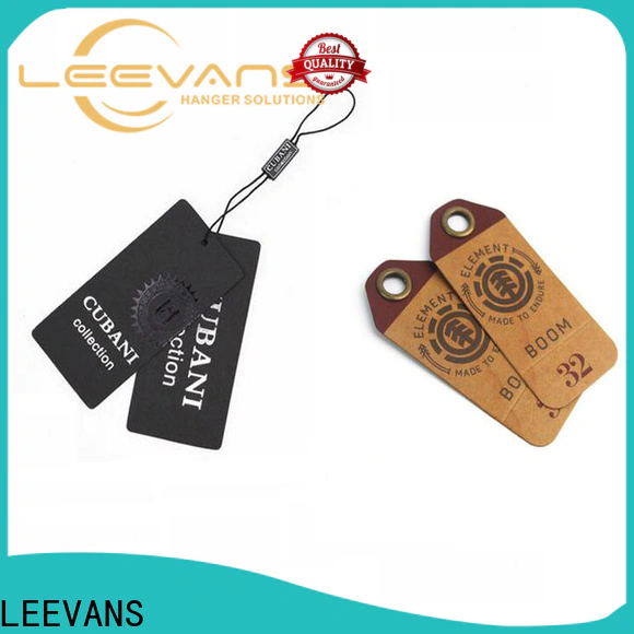 LEEVANS clothing display Supply