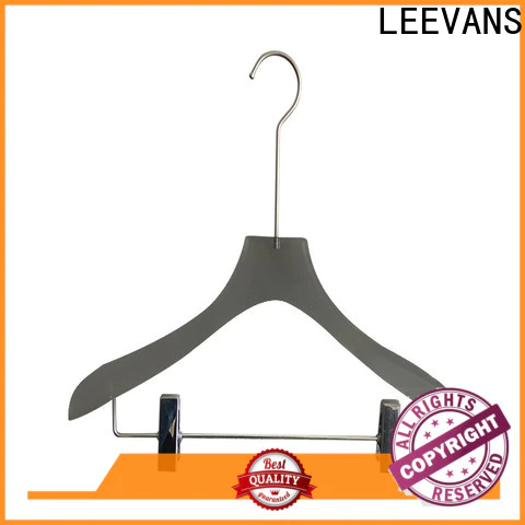 High-quality luxury hangers for business