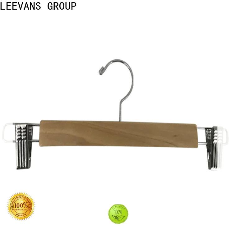 LEEVANS non slip wooden hangers Supply