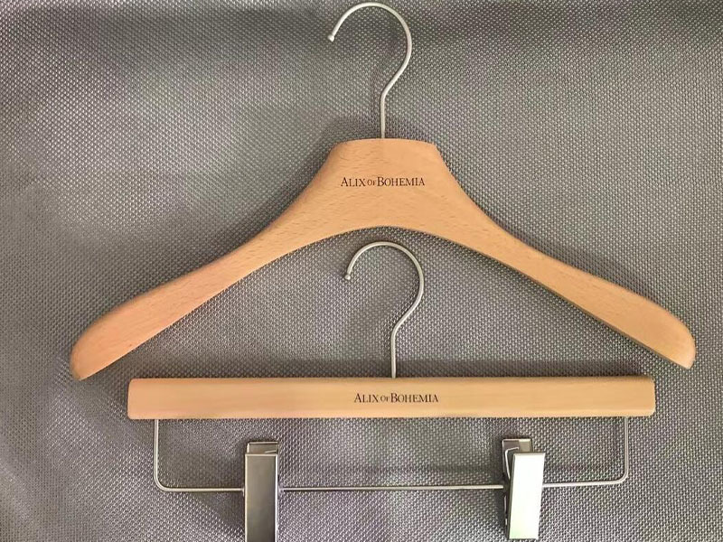 Luxury hanger ,Natural Beech wooden hanger
