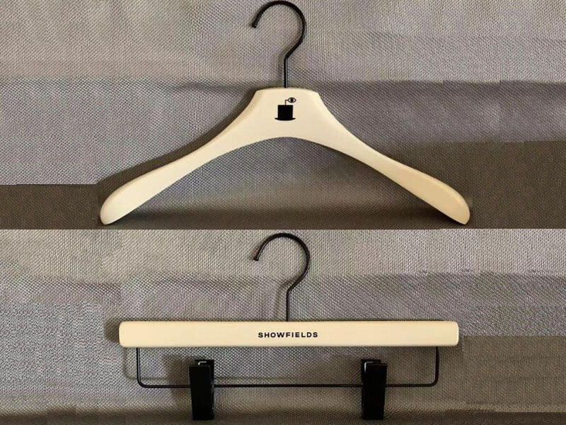 product-LEEVANS-Luxury warm white wooden hanger with custom logo-img