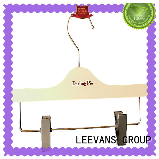 LEEVANS Top infant wooden hangers company for clothes