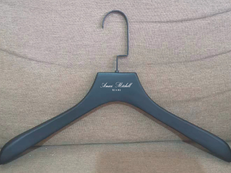 product-LEEVANS-Luxury hanger-img