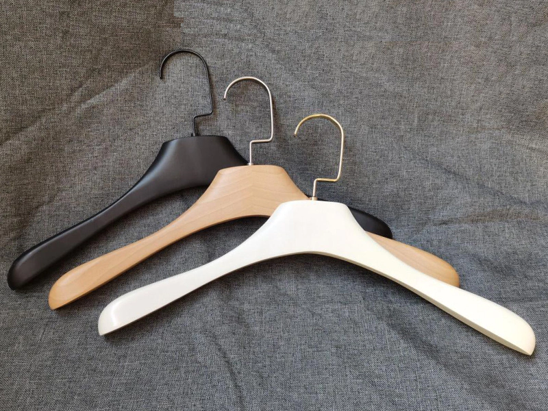 Luxury Hanger For Woman Clothes Shop