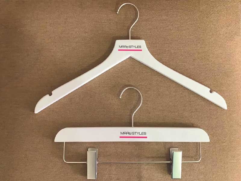 Custom brand white wooden hanger ,Top hanger ,Bottom hanger