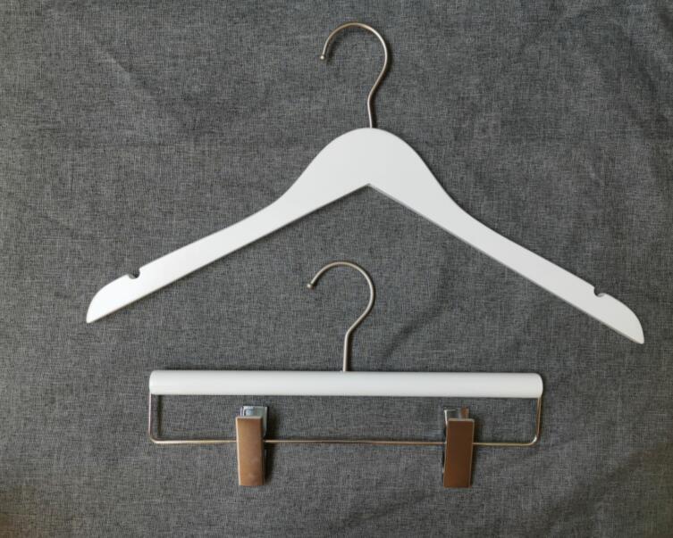 White round hanger on pants hanger