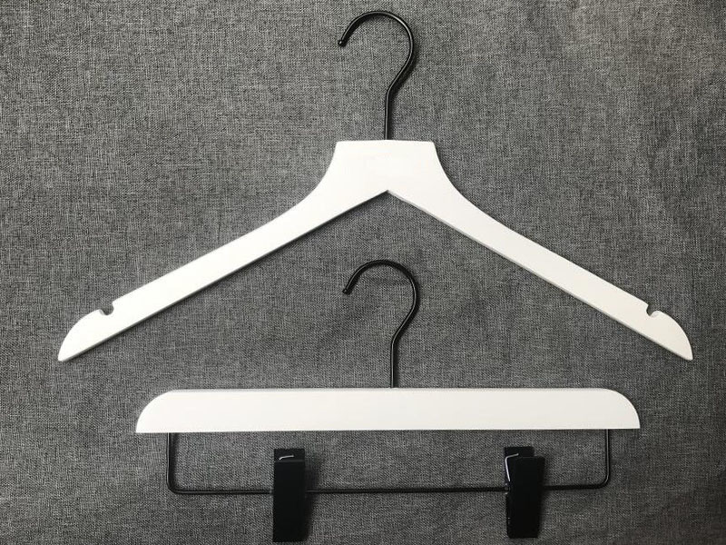 Welcomed shirt hanger ,wooden hanger with black metal ,top hanger