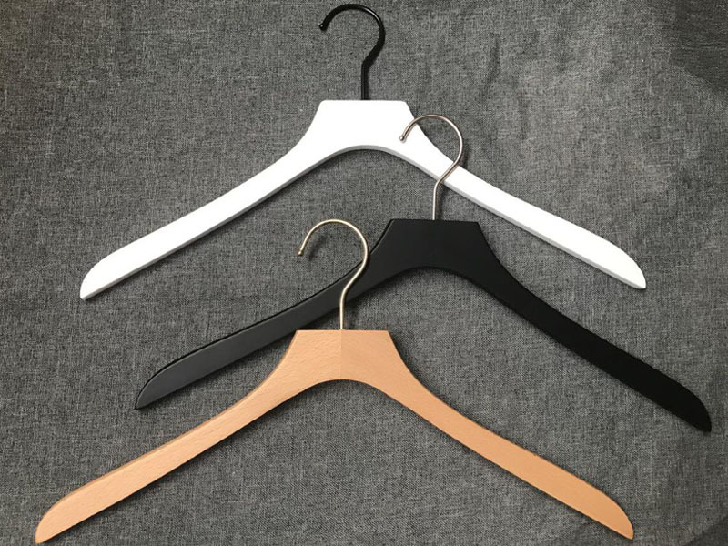 New design for wooden top hangers