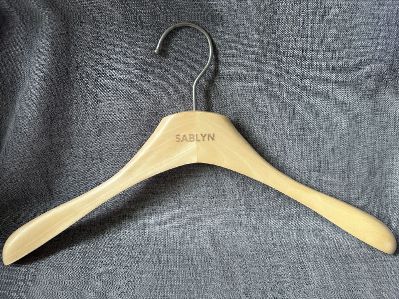 product-Natural wooden hanger-LEEVANS-img